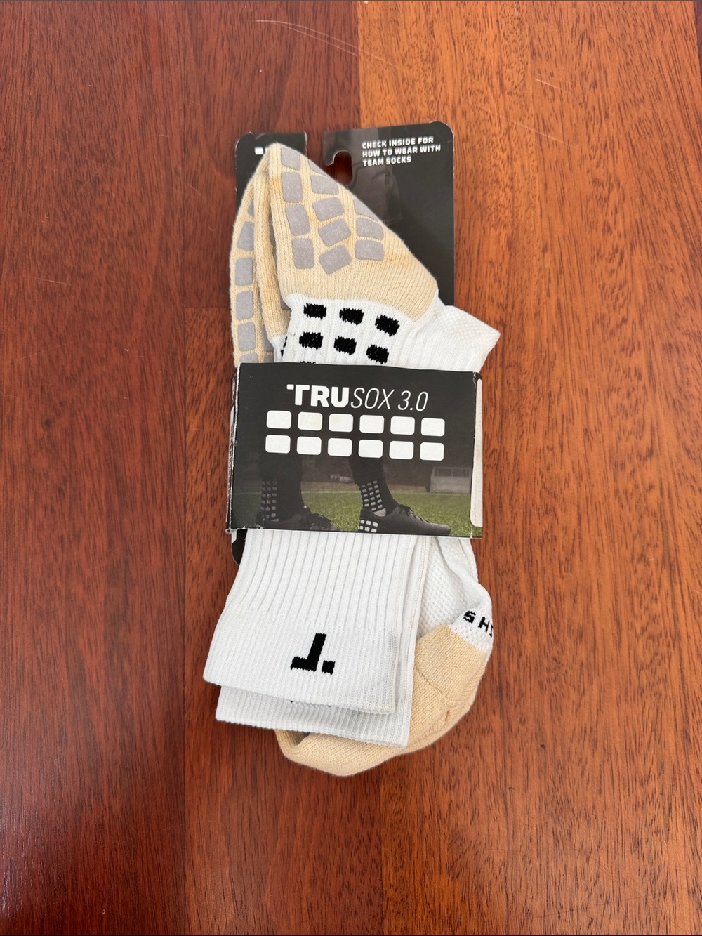 3.0 Men's White Athletic Crew Socks with Beige Grip